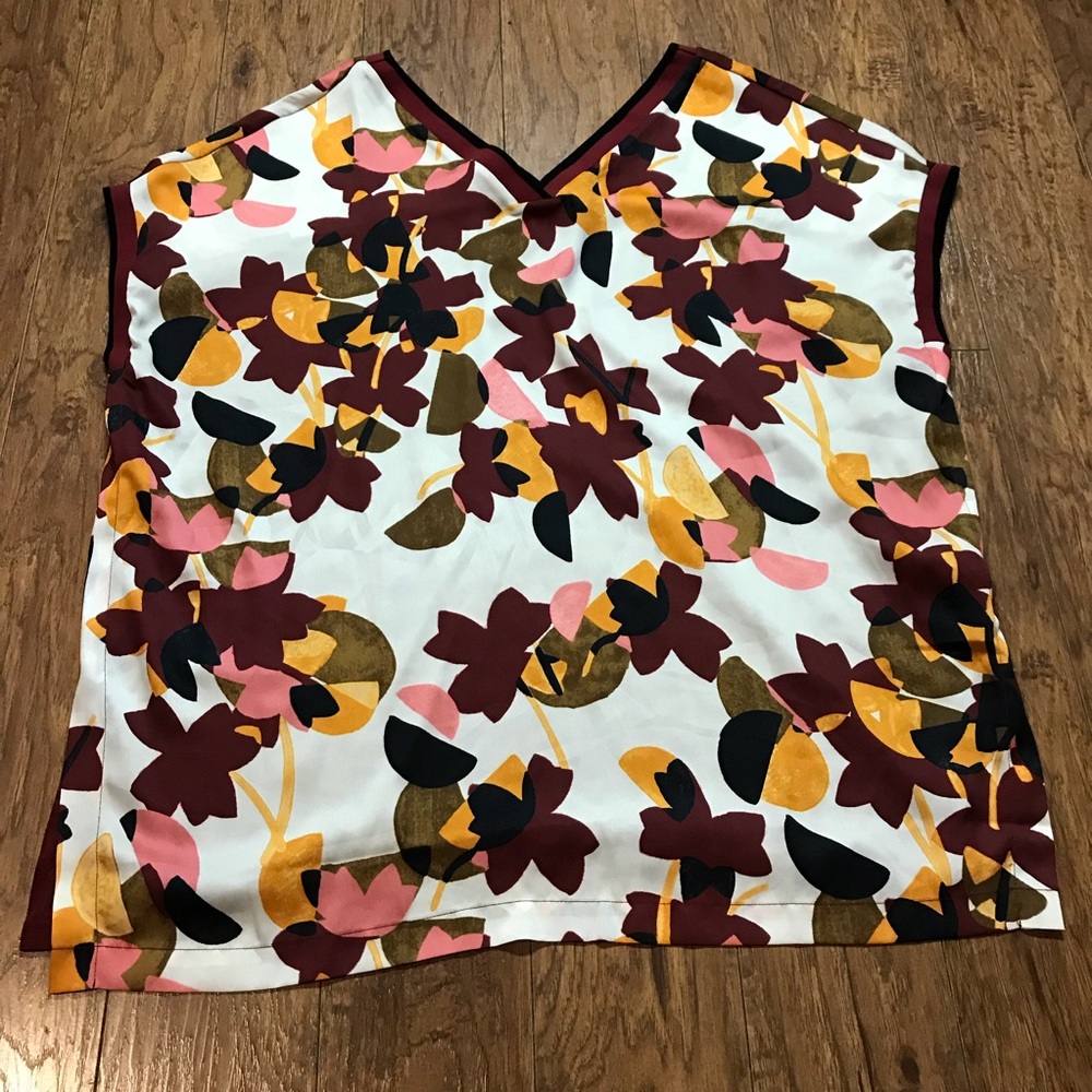 Lane Bryant Floral V-Neck Blouse